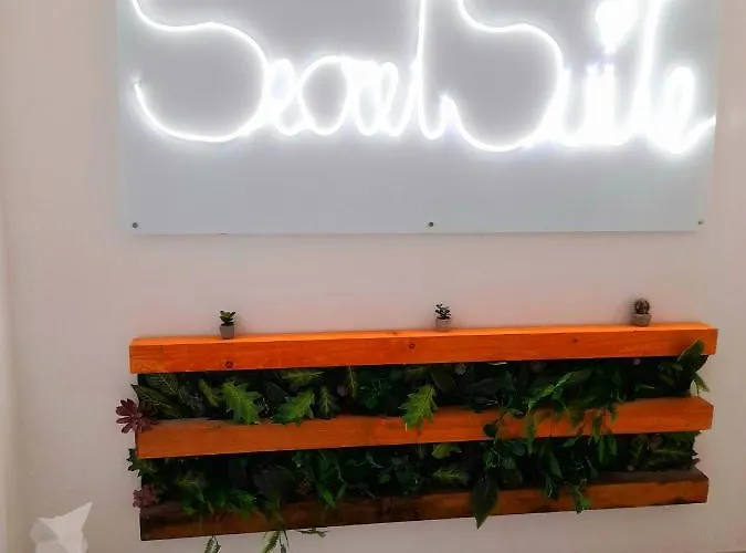 فندق مبيت وإفطار Secret غالّيبولي